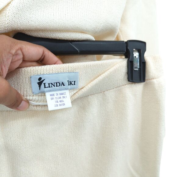 Linda Iki Women S Suit Set White Knit Blazer Skirt Hawaiian Buttons VTG FLAW - Picture 11 of 13